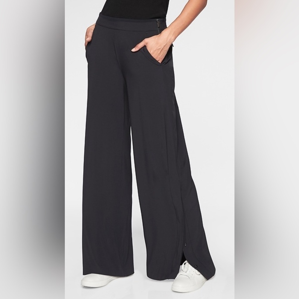 Athleta Gramercy Wide Leg Button Track Trouser Pants Black